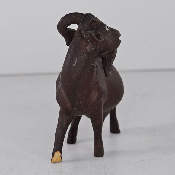 Vintage Hand-Carved Wooden Goat Ram Figurine Horned *FLAW* - Picture 2 of 8
